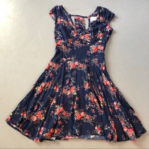 ✨ SALE ✨ Abercrombrie and Fitch Blue Floral Dress
